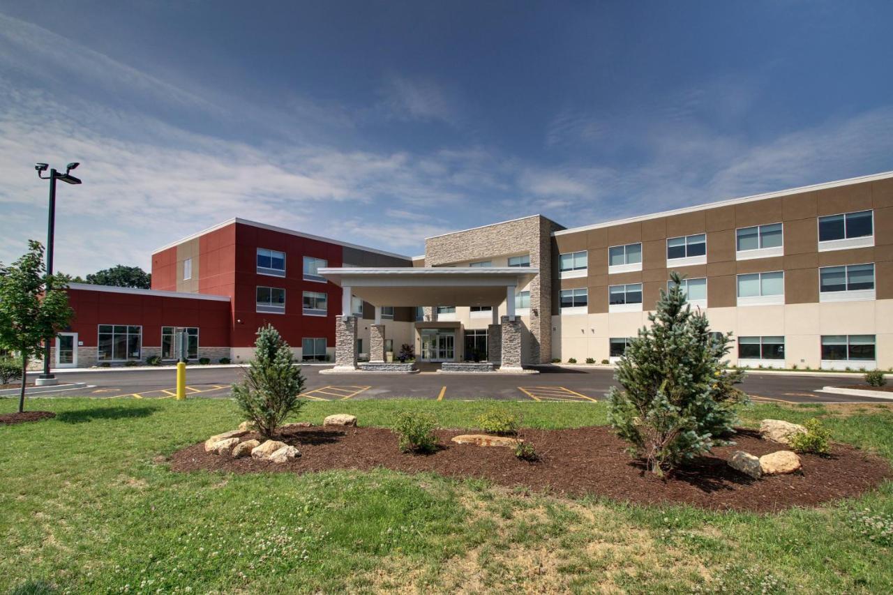Holiday Inn Express & Suites Galesburg By Ihg Exterior photo